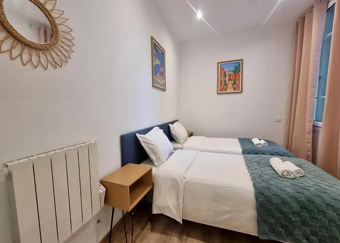 アパート Jules Ferry Monaco ボーソレイユ